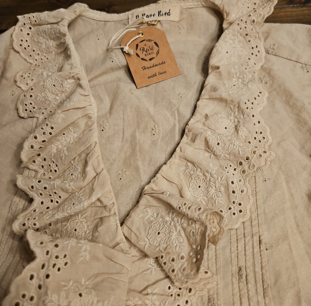 NWT A Rare Bird Eyelet - Picture 5 of 7